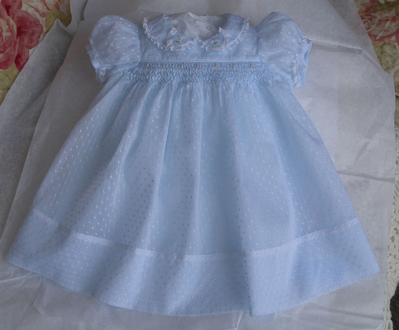 The Old Fashioned Baby Sewing Room: Emma's Smocked Baby ...