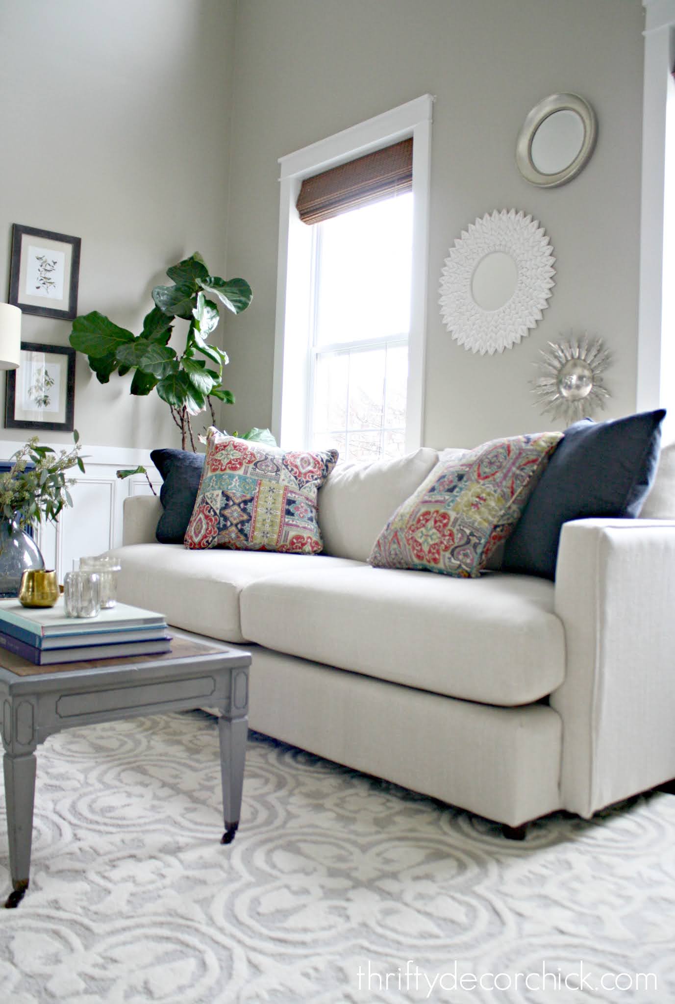 5 Tips to Find The Most Comfortable Couch (Or Sectional!)