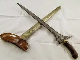 senjata tradisional gorontalo