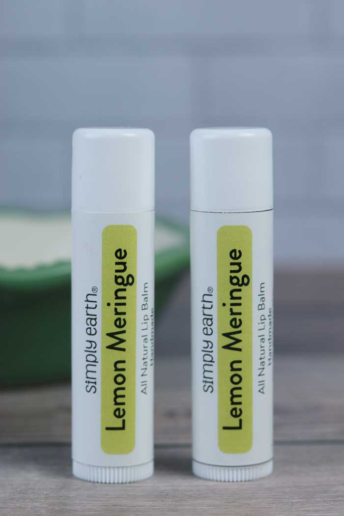 Lemon Meringue Essential Oil Lip Balm Recipe Everything Pretty