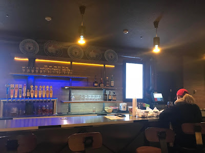 神奈川・横須賀 シャーキーズ 店内 神奈川・横須賀 シャーキーズ 店内