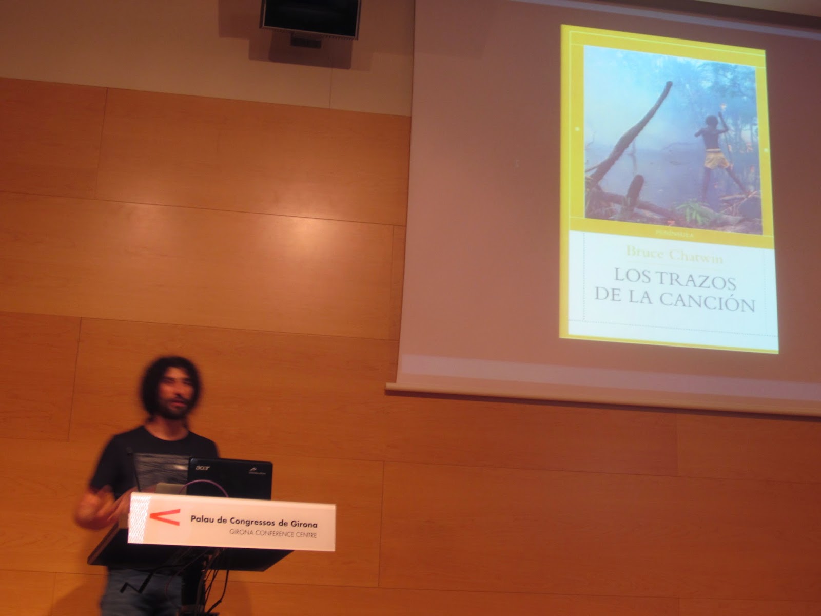 Víctor Olaya, tancant les ponències matinals