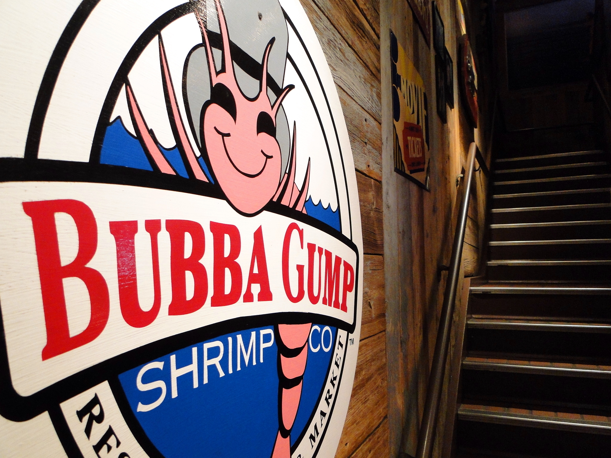 Bubba Gump Shrimp Co. Times Square (New York, USA) ★★★☆☆ A traveling foodie's gastronomic