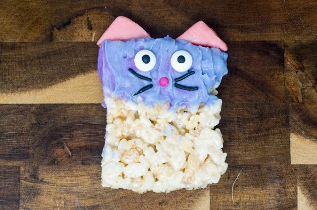 HALLOWEEN RICE KRISPIE TREAT MONSTERS