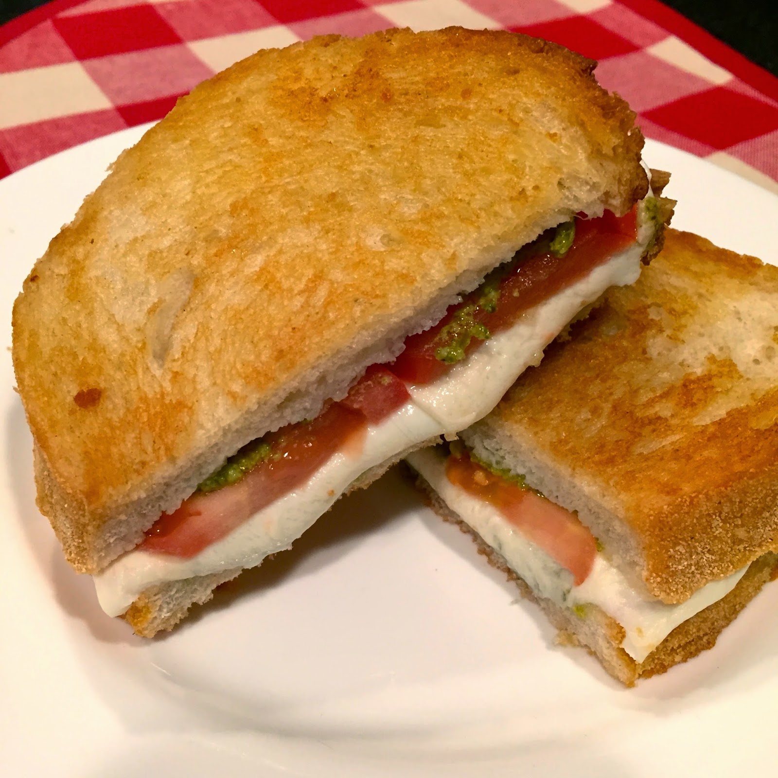 Food Impressions: Grilled Tomato Mozzarella Sandwiches