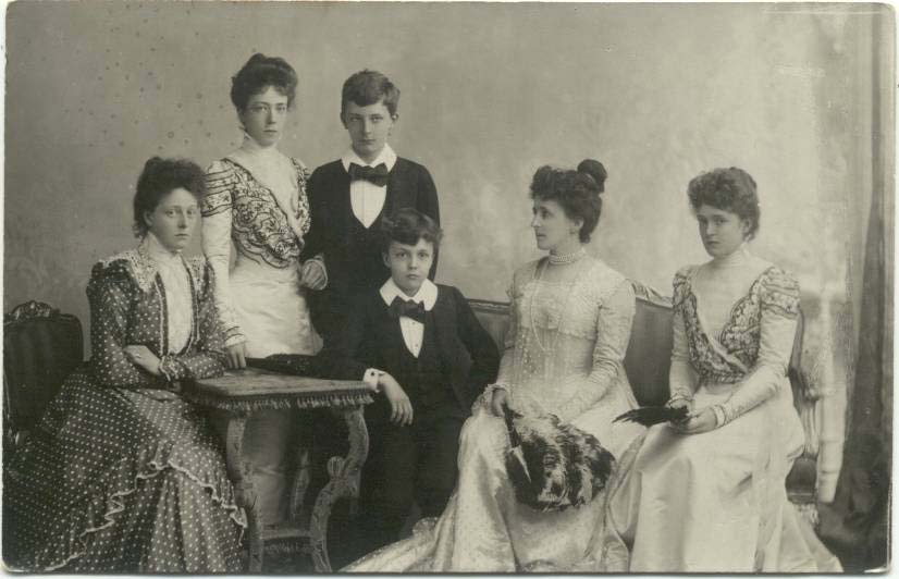 Sissi a Family Album La famiglia di Karl Theodor