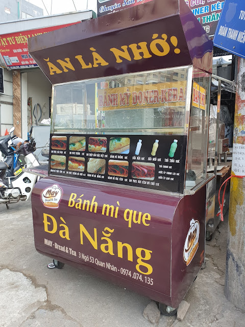 Xe bánh mì que Đà Nẵng mái nhô