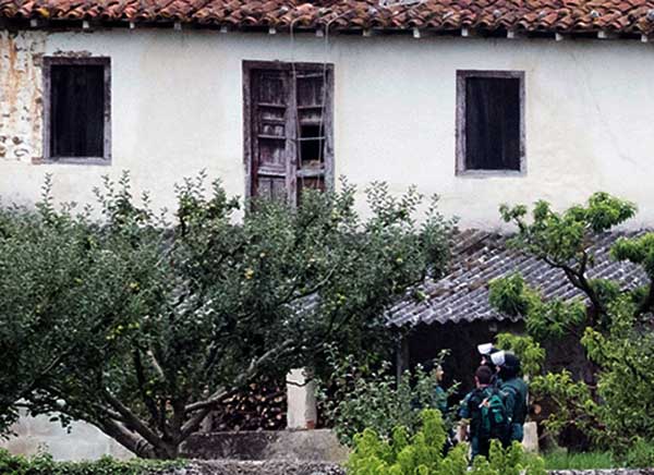 Un Guardia Civil herido de bala por un hombre en Cantabria,Turieno, Camaleño Un Guardia Civil herido de bala por un hombre en Cantabria,Turieno, Camaleño