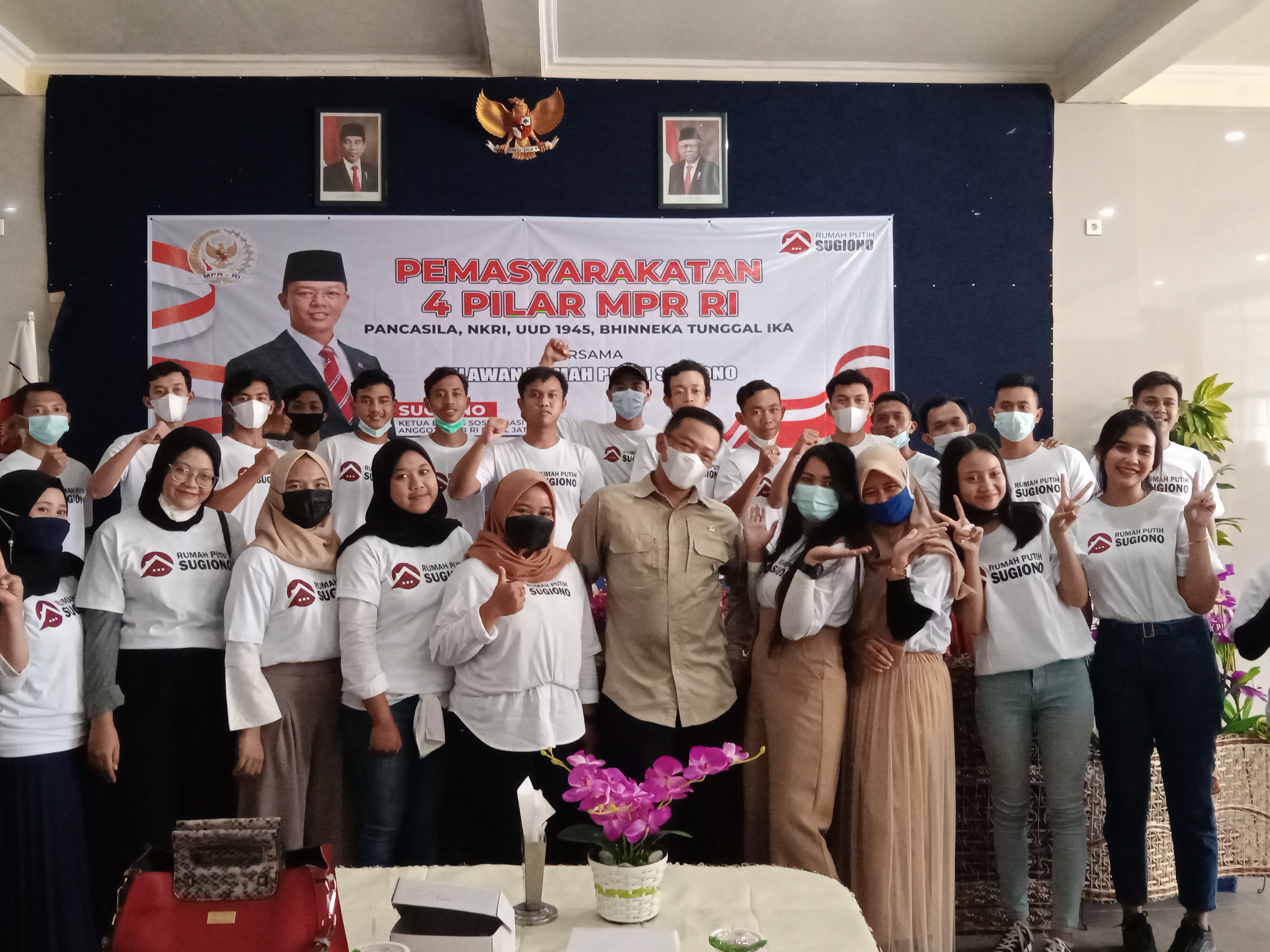 Rumah Putih Sugiono Kabupaten Semarang 