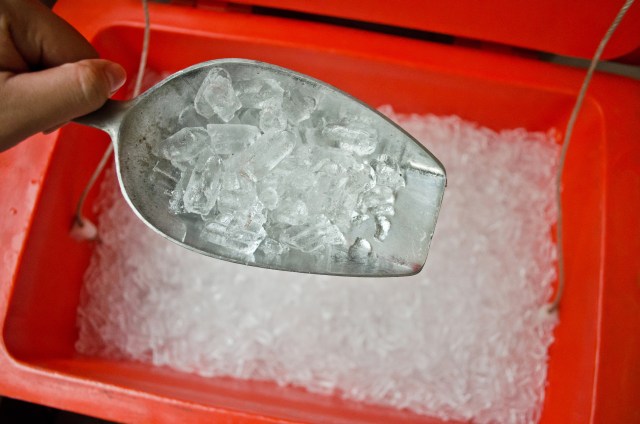 Ice Pack Gel Untuk Es Krim Ice Cream Dan Tips Trik Menjaga Beku Es Krim Ice Cream Dan Berbagai Jenis Es Di Luar Freezer Dan Kulkas Serta Rekomendasi Blue Ice Pack