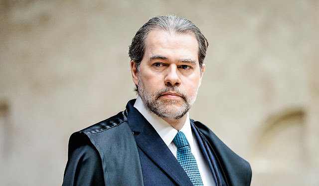 Toffoli iguala teto salarial de universidades estaduais ao de federais