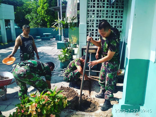Koramil 15/Polanharjo Lakukan Pemeliharaan Bangunan Koramil