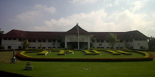 Wow! Inilah 13 Sekolah yang Lulusannya Langsung bisa Diterima Kerja. Yang Harus Kalian Ketahui!