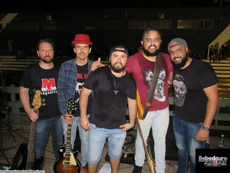 Metal Samsara MAGNÉTICA sátira e crítica a atual situação política do