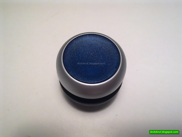 Синяя плоская головка кнопки с подсветкой и фиксацией Eaton M22-DRL-B серии Moeller RMQ-Titan