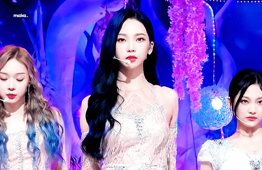 Story Kpop] Beautiful Karina in beautiful outfits - Netizen Nation -  OneHallyu