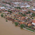 Rachadura em nova barragem na Bahia mantém moradores em escolas