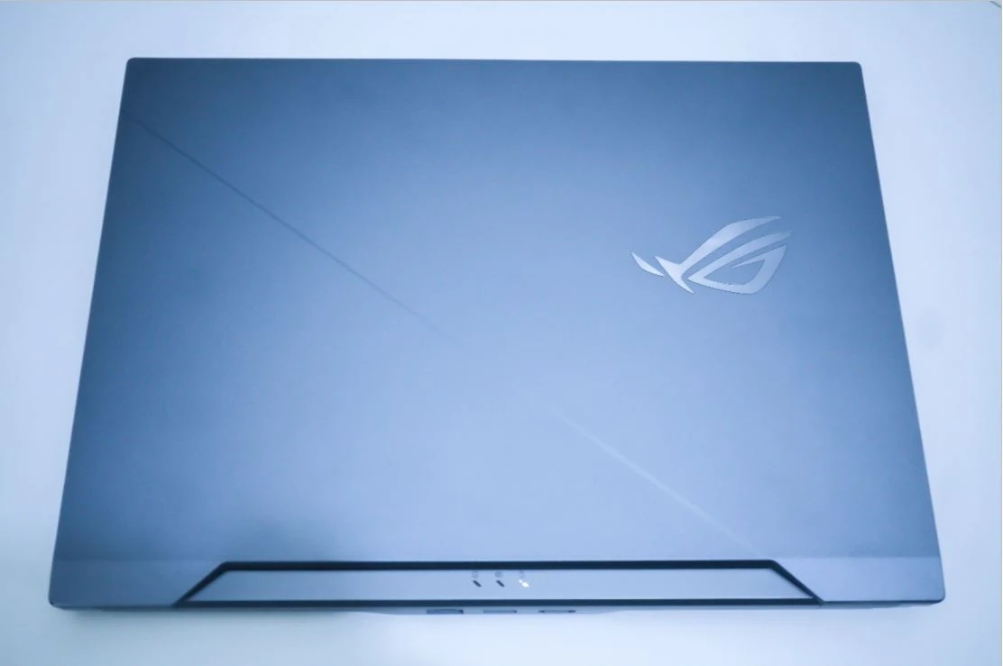 Review Asus ROG Zephyrus Duo 15 GX550: Idaman Gamer dan Kreator Konten Profesional