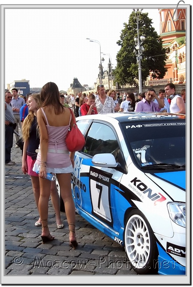 Girls and Car at Bavaria Moscow City Racing 2008