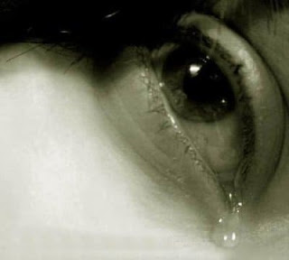 صور حزينة بكاء , صور بكاء عيون حزينة صور حزينة بكاء , صور بكاء عيون حزينة