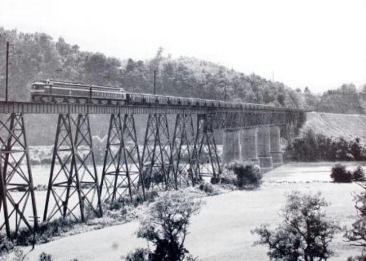 Industrial History 19091970s N&W/Virginia Bridge over New River in Glen Lyn, VA