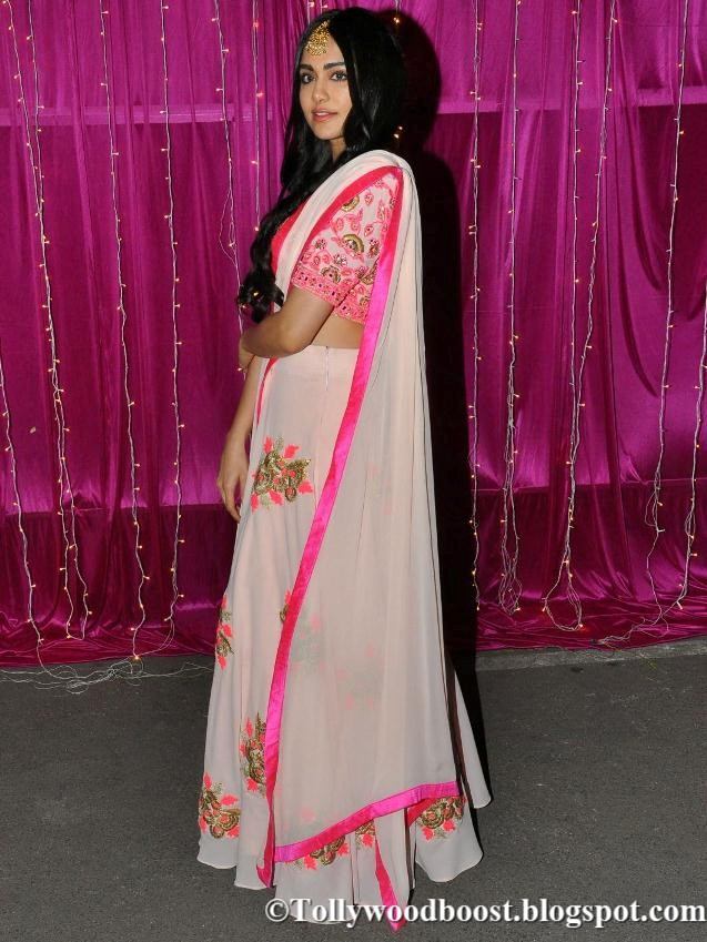 Adah Sharma At Zee Telugu Apsara Awards 2017 In Pink Dress