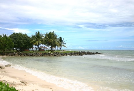 Pantai Batu Saung Anyer Serang Banten - Lokasi dan Harga Tiket Masuk