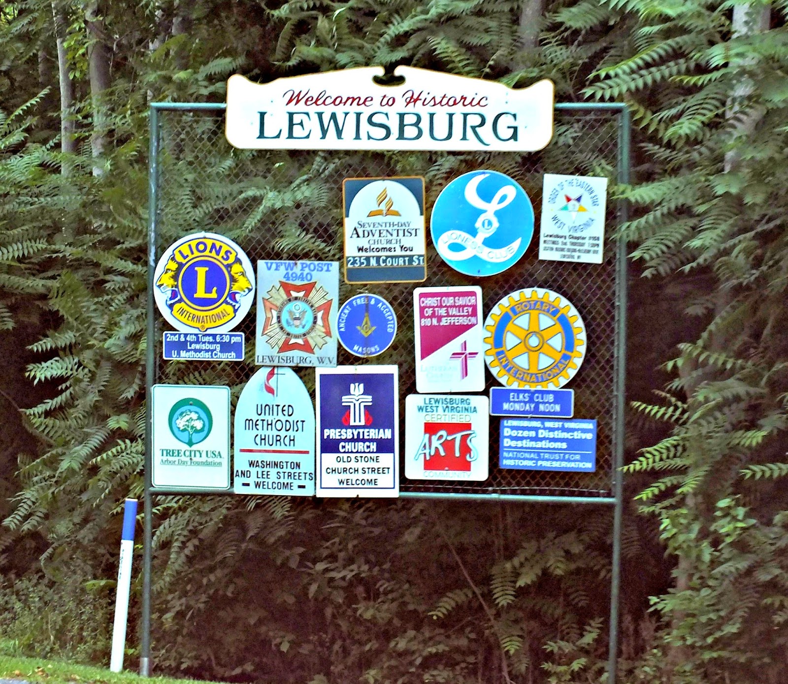 Around Roanoke, VA (A Daily Photo Blog) Signs, Signs & A Good Fence