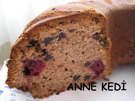 ANNE KEDİ Karaorman Keki