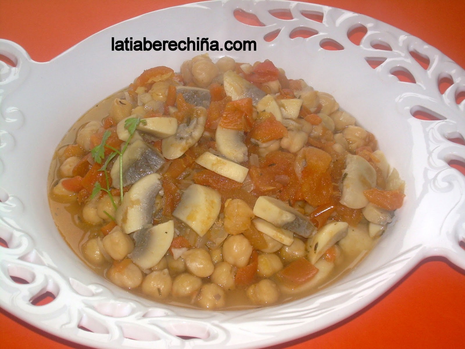 El blog de la tia Berechiña: Garbanzos con champiñones.