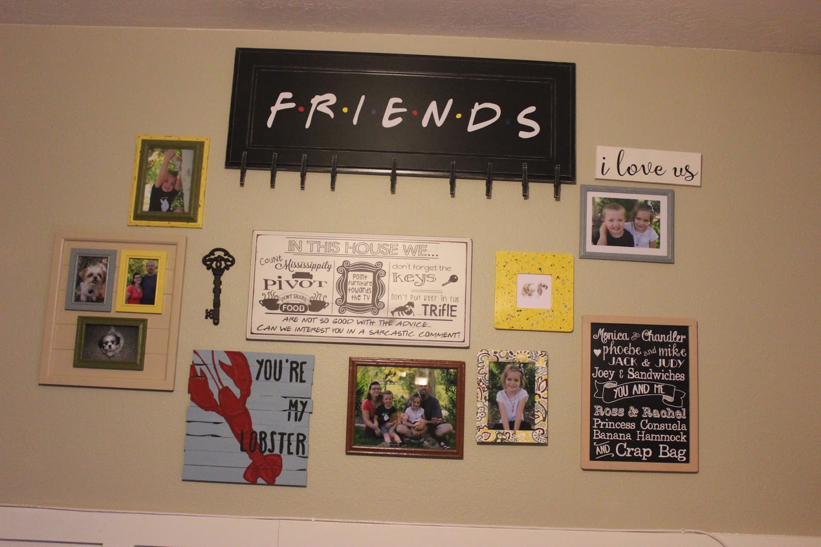 The Crafty Cab Friends decor