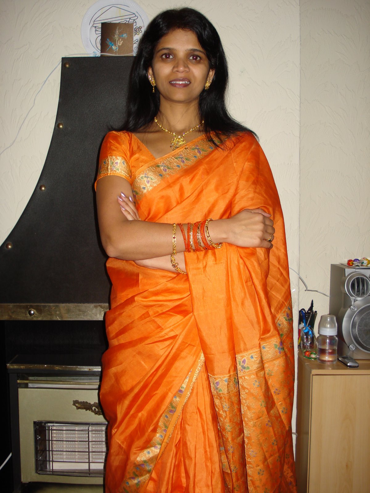 video saree Indian aunty