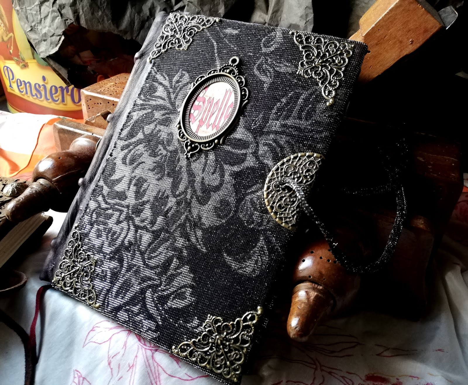 Libro Delle Ombre In Pelle Con Lucchetto - Diario Vintage Per Incantesimi E Preghiere - Foto 14