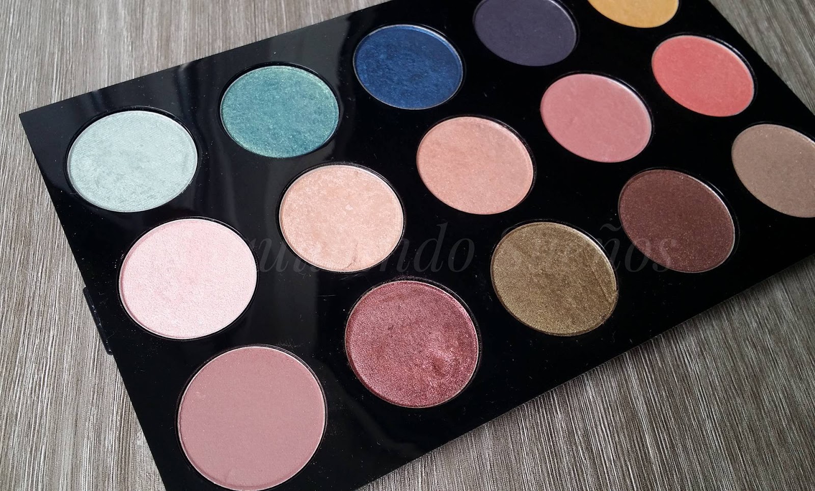 Mac Eyeshadow Palette