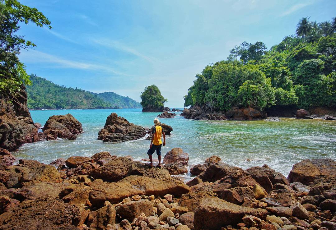 Pantai Wedi Putih Surga Snorkeling Tersembunyi Yang Masih Alami