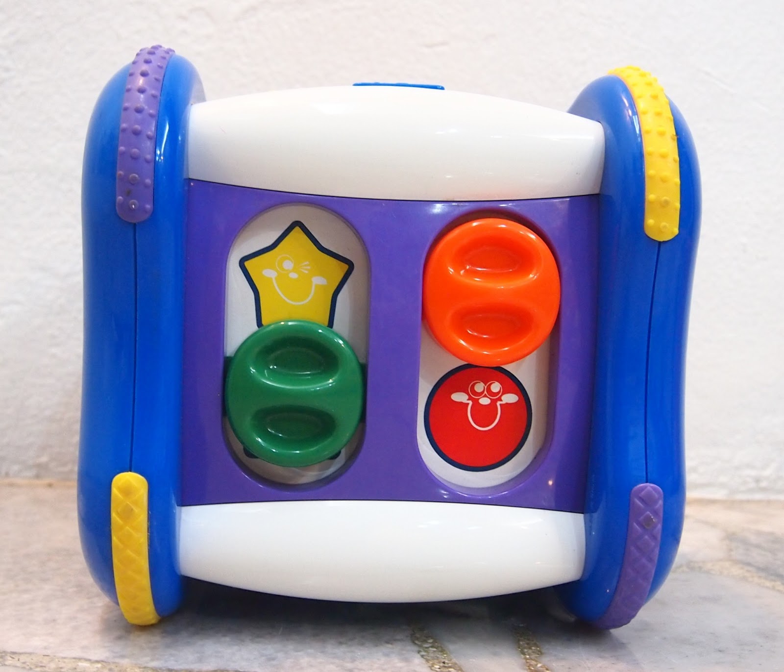 JuaiMurah: Chicco Billingual Talking Cube