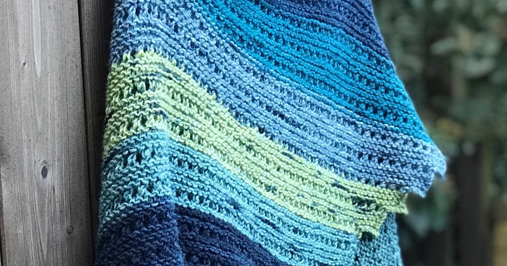 hitchhiker shawl with eyelets