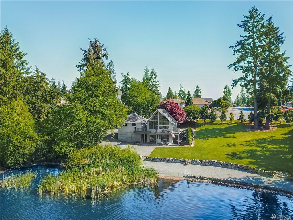Camano Island Waterfront Home
