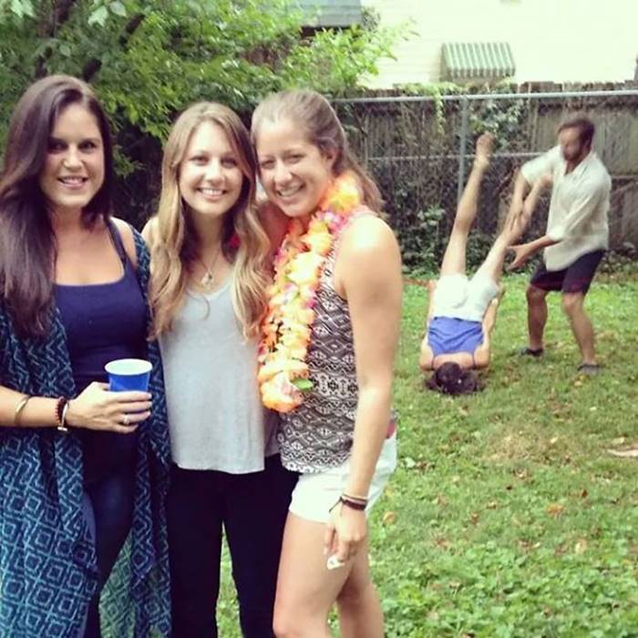 Daily Picdump | Look carefully at the background