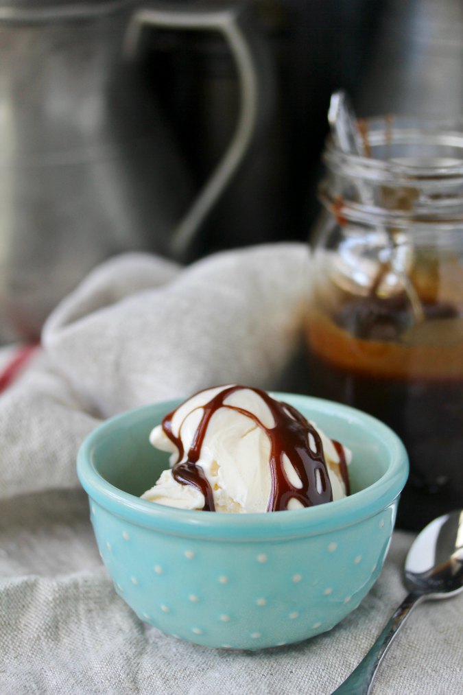 Coffee Caramel Sauce with ice cream