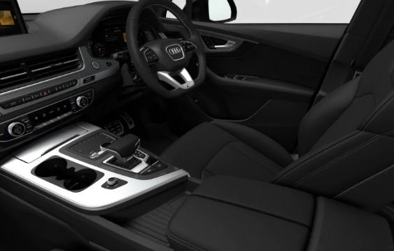 Audi Q7 black edition 2019 front cabin view