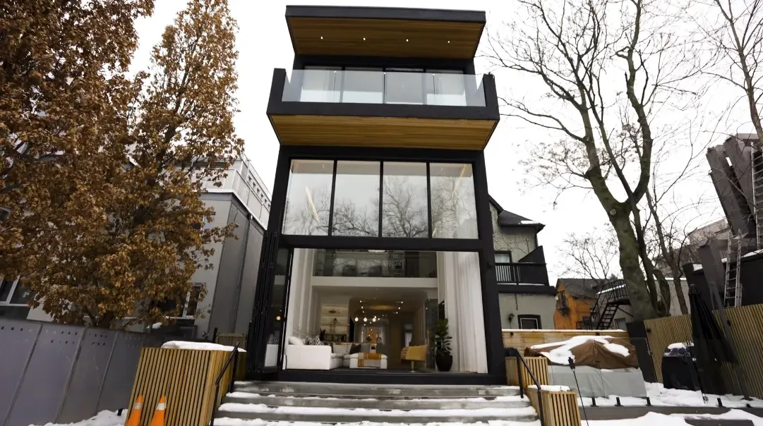 45 Interior Design Photos vs. 17 Boswell Ave, Toronto, ON Luxury Home Tour