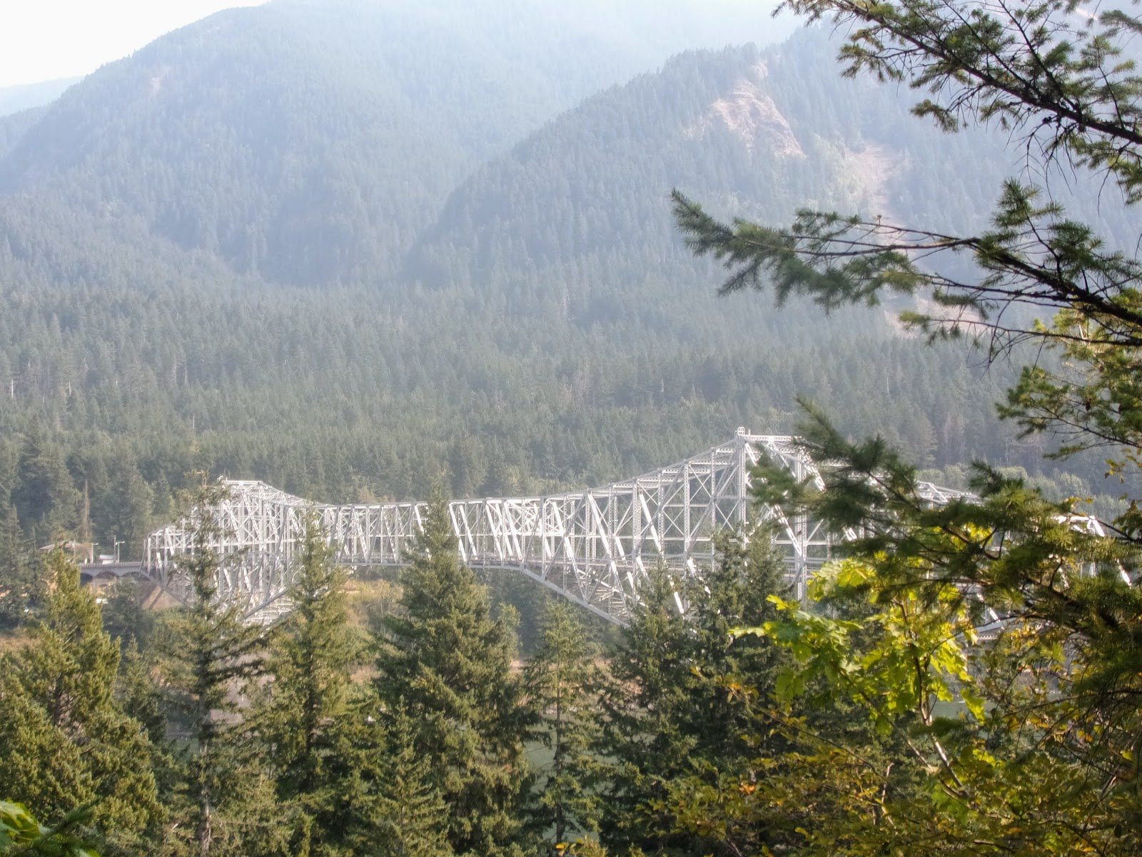 Travels with Timmy Pacific Crest Trail Cascade Locks Interlude