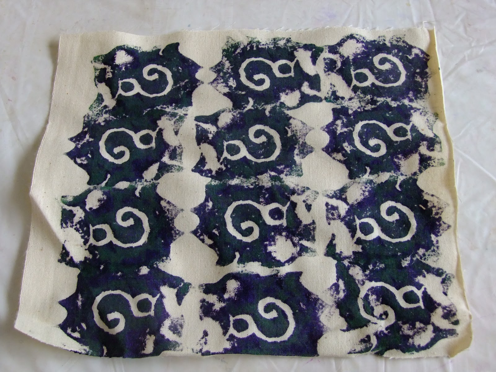 Hue & Dye Debbie's OCA Textiles Blog Assignment 2 Project 5