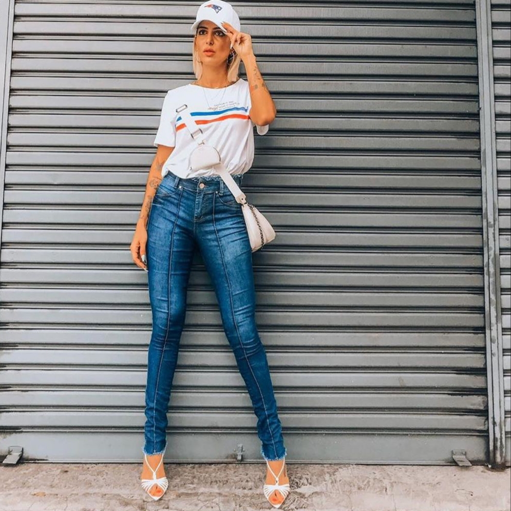 Model Celana  Jeans  Wanita Terbaik 2021  Trend  Masa Kini 