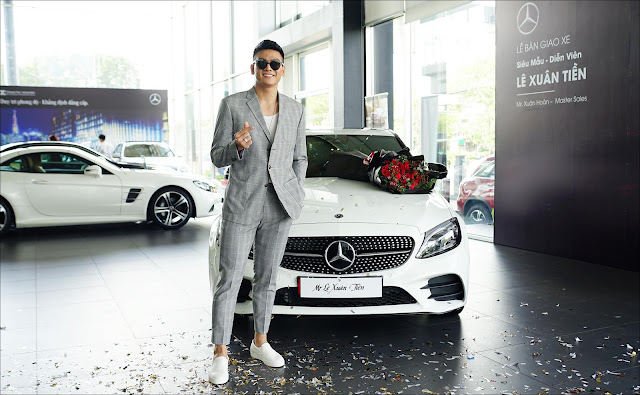 Người mẫu 9x Lê Xuân Tiền tậu Mercedes C300 AMG 2019 giá 1,9 tỷ đồng