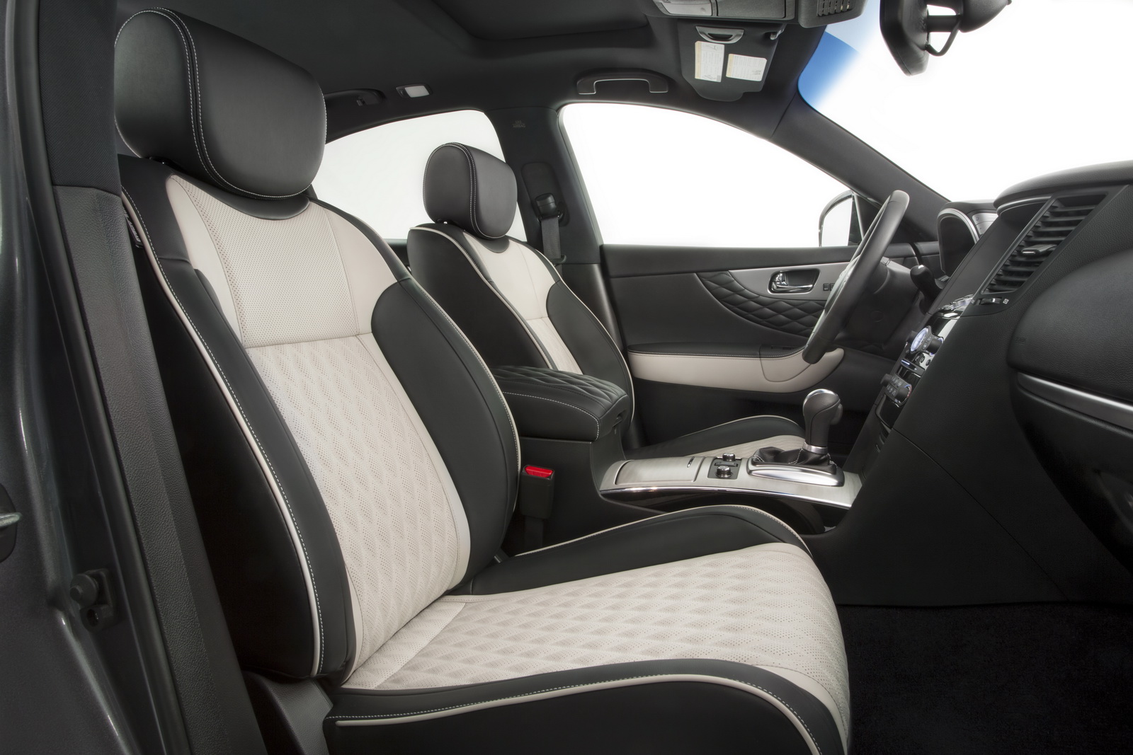 Infiniti Refines 2017 Qx70 With Luxed Up Limited Edition