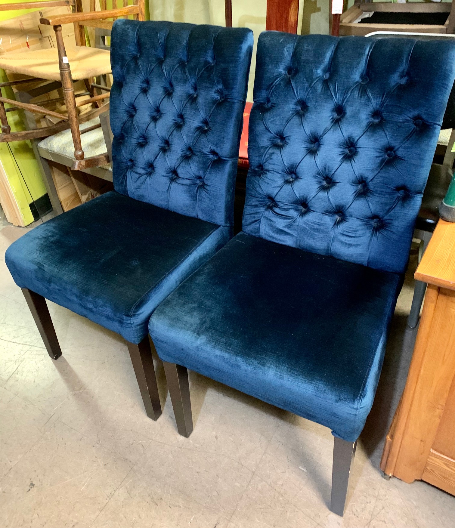 UHURU FURNITURE & COLLECTIBLES 104931 Pair of Blue “Velvet” Parson