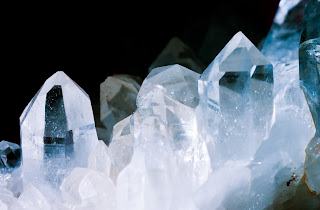silicon dioxide crystals quartz mineral silicon dioxide crystals quartz mineral