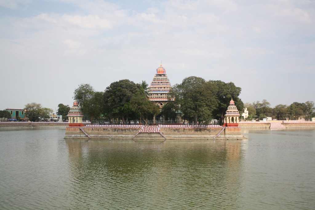 Tamilnadu Tourism: Vandiyur Mariamman Temple – Teppakulam